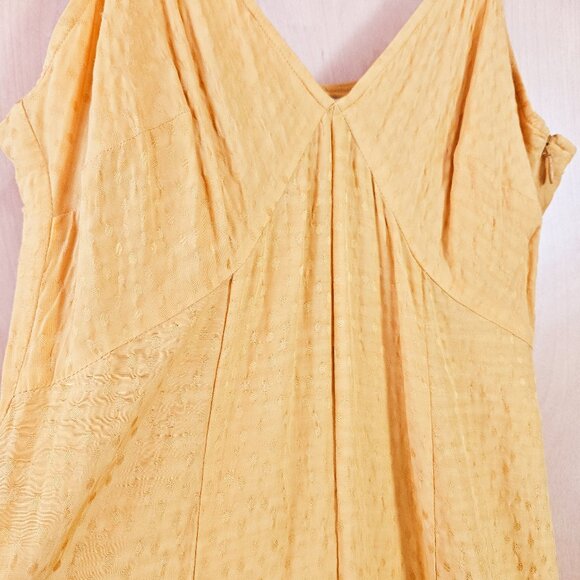 & Other Stories Los Angeles Atelier gold polka dot midi slip dress - Picture 3 of 9